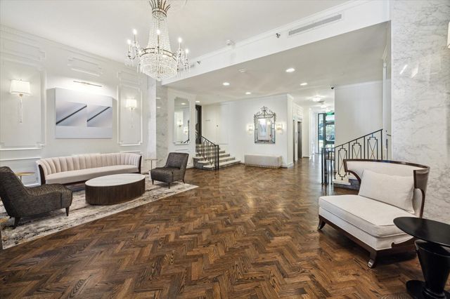 2701 Westheimer Road 9E, Houston, TX 77098