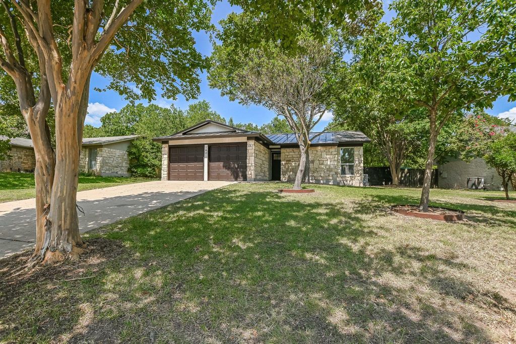 1601 Gatlinburg DR, Pflugerville, TX 78660