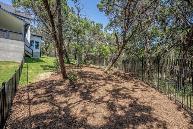 3018 Sunridge DR 4, Austin, TX 78741