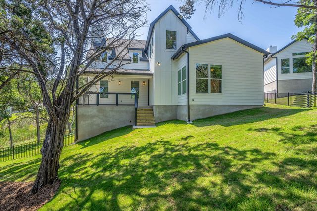 3018 Sunridge DR 4, Austin, TX 78741