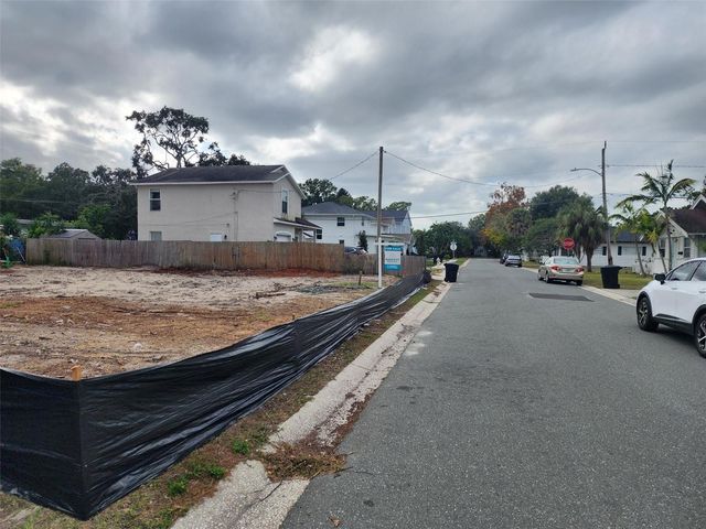 1748 31ST AVENUE N, St Petersburg, FL 33713