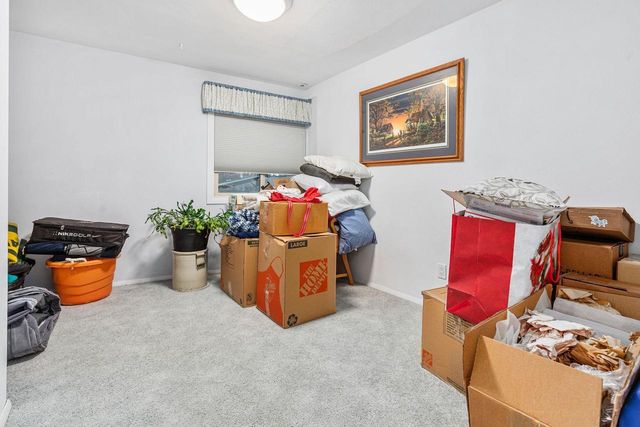 1237 W NICOLET CIRCLE, Appleton, WI 54914