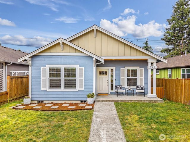 312 N French Avenue, Arlington, WA 98223