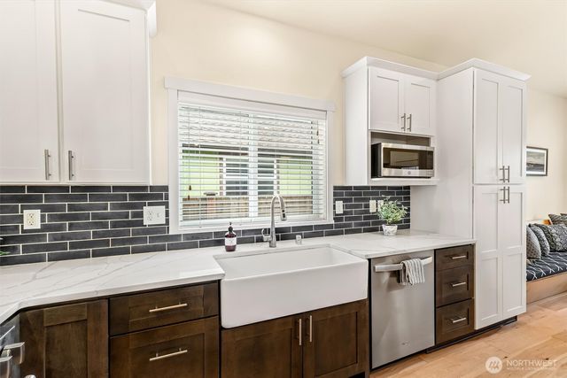 312 N French Avenue, Arlington, WA 98223