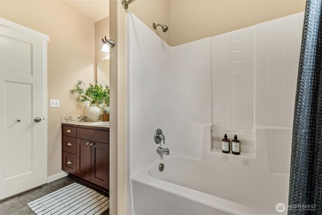 312 N French Avenue, Arlington, WA 98223