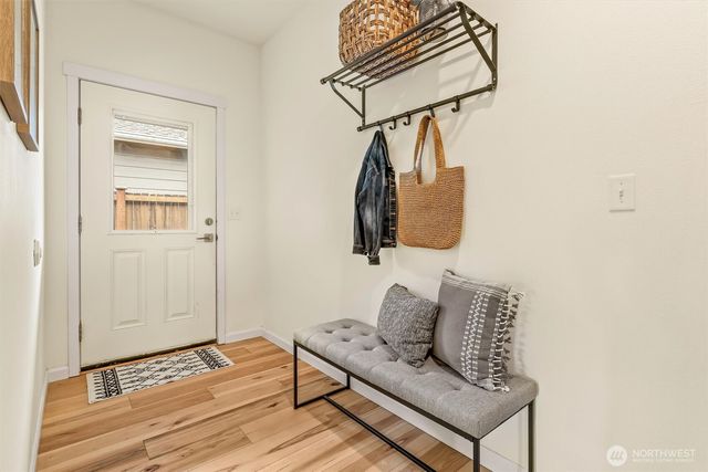 312 N French Avenue, Arlington, WA 98223