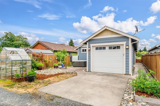 312 N French Avenue, Arlington, WA 98223