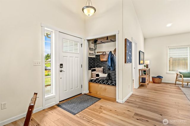 312 N French Avenue, Arlington, WA 98223