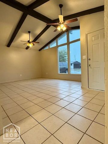 3012 Kingsbury, Jonesboro, AR 72401