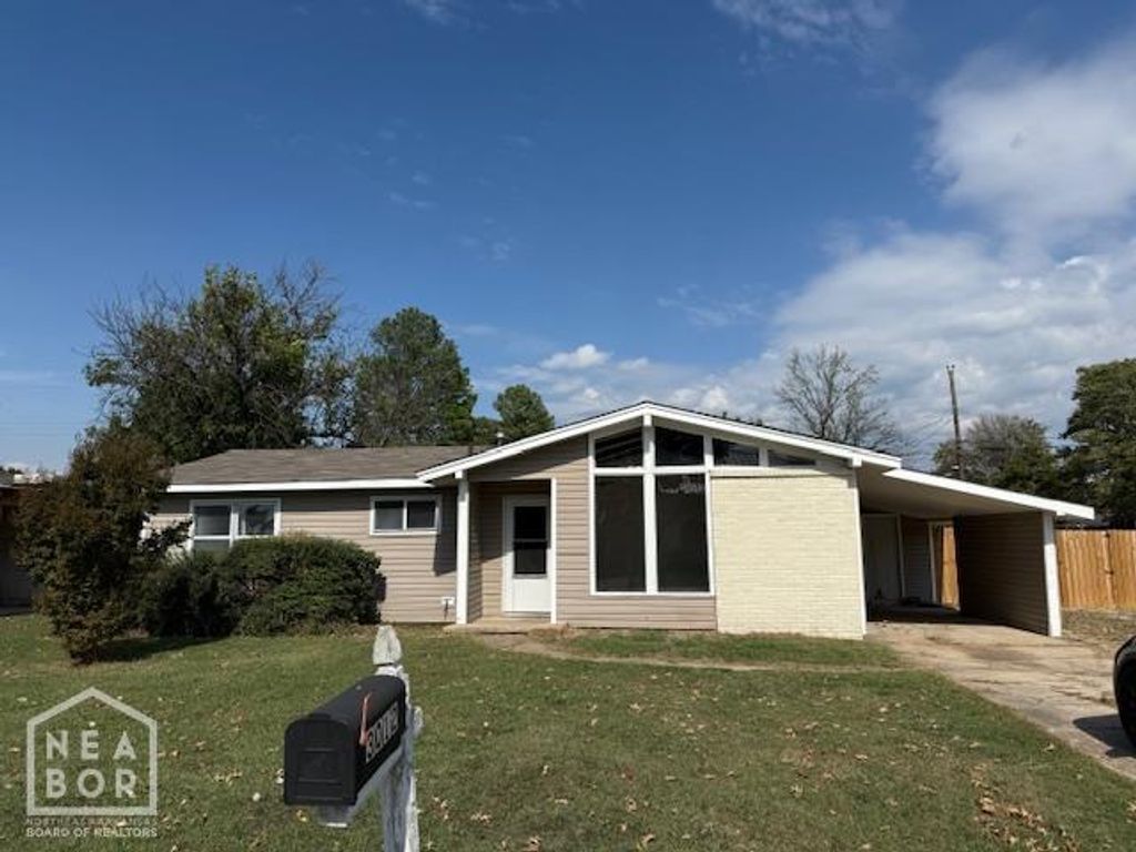 3012 Kingsbury, Jonesboro, AR 72401