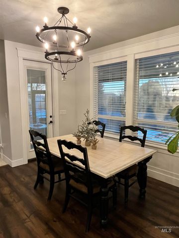 4881 N Bolsena Ave, Meridian, ID 83646