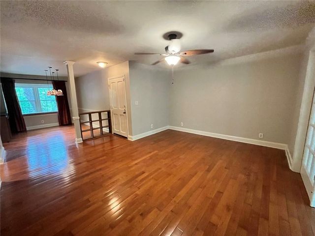 82 Montre Square NW, Atlanta, GA 30327