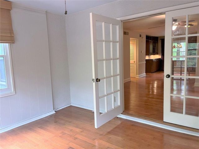 82 Montre Square NW, Atlanta, GA 30327
