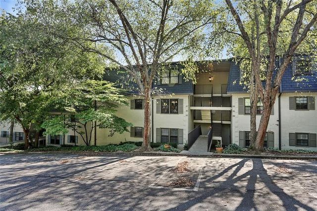 82 Montre Square NW, Atlanta, GA 30327