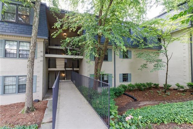 82 Montre Square NW, Atlanta, GA 30327