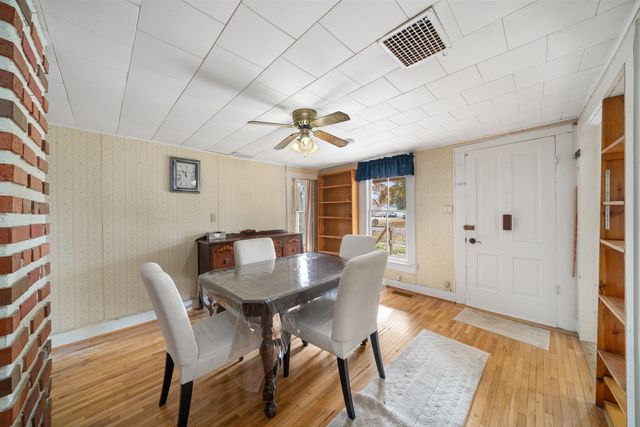 320 E Dekalb Street, Somonauk, IL 60552