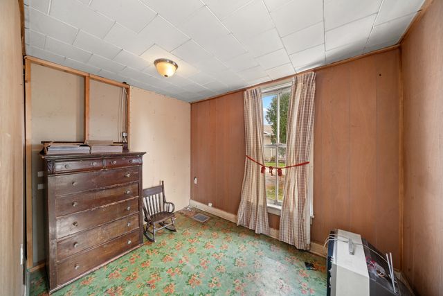 320 E Dekalb Street, Somonauk, IL 60552