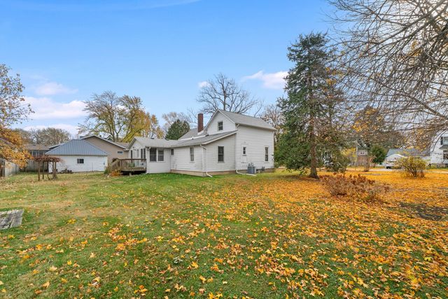 320 E Dekalb Street, Somonauk, IL 60552