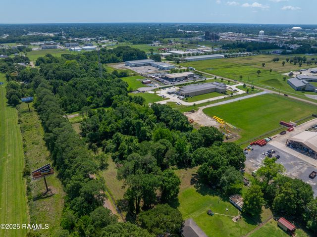 300 Blk Sabatier Road, Scott, LA 70583