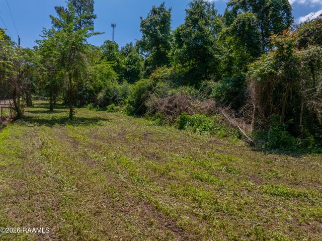 300 Blk Sabatier Road, Scott, LA 70583