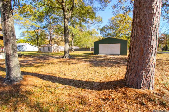 26714 Pine Ridge Dr, Walker, LA 70785