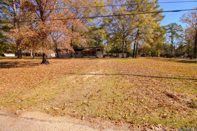 26714 Pine Ridge Dr, Walker, LA 70785