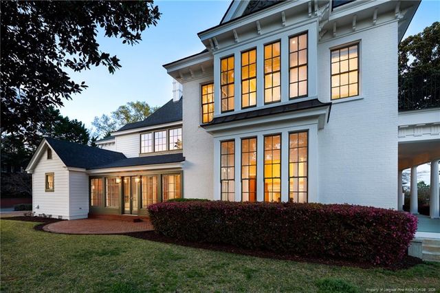 630 Hay Street, Fayetteville, NC 28301