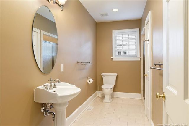 630 Hay Street, Fayetteville, NC 28301