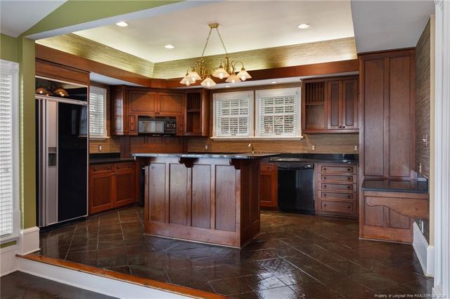 630 Hay Street, Fayetteville, NC 28301