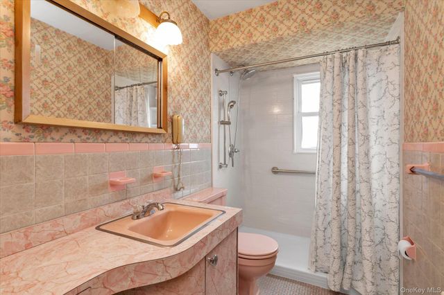 139 Soper Street, Oceanside, NY 11572