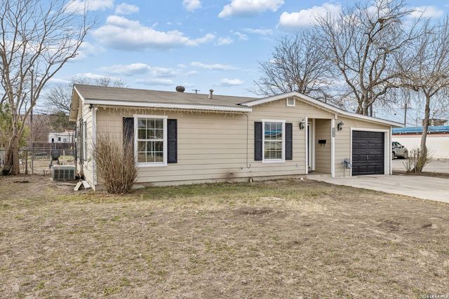 114 E. Hutchin Pl, San Antonio, TX 78221