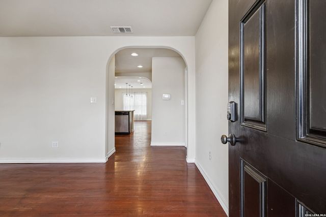 114 E. Hutchin Pl, San Antonio, TX 78221