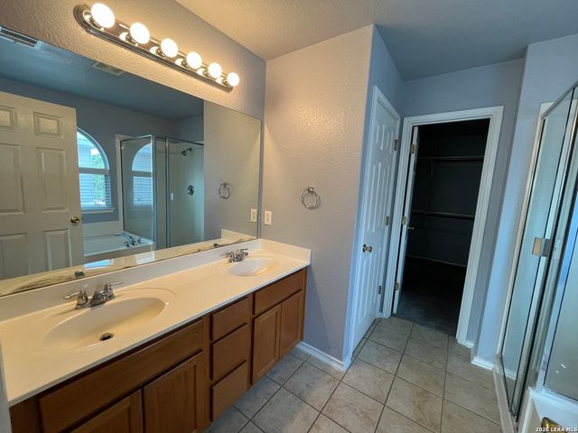 606 Campion Red, San Antonio, TX 78245