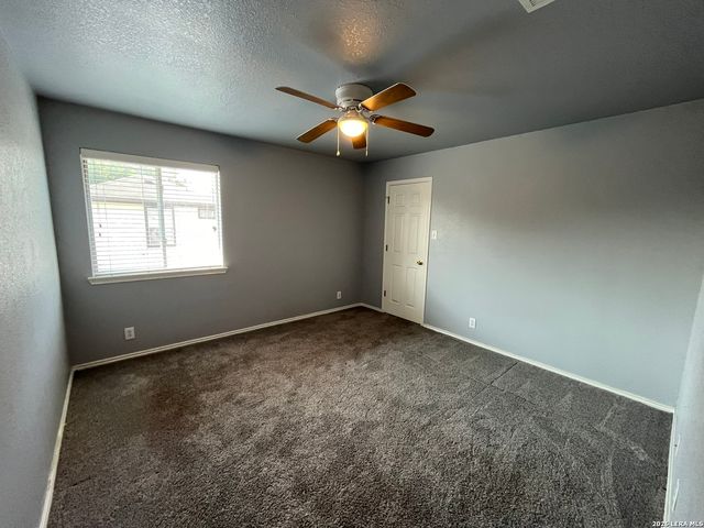 606 Campion Red, San Antonio, TX 78245