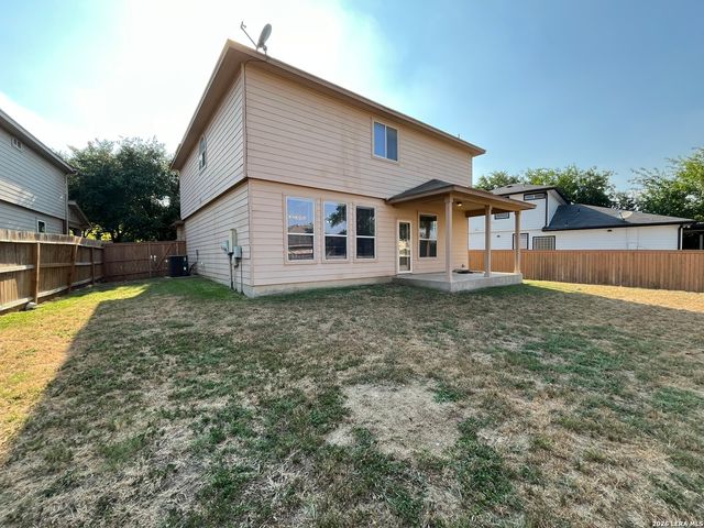 606 Campion Red, San Antonio, TX 78245