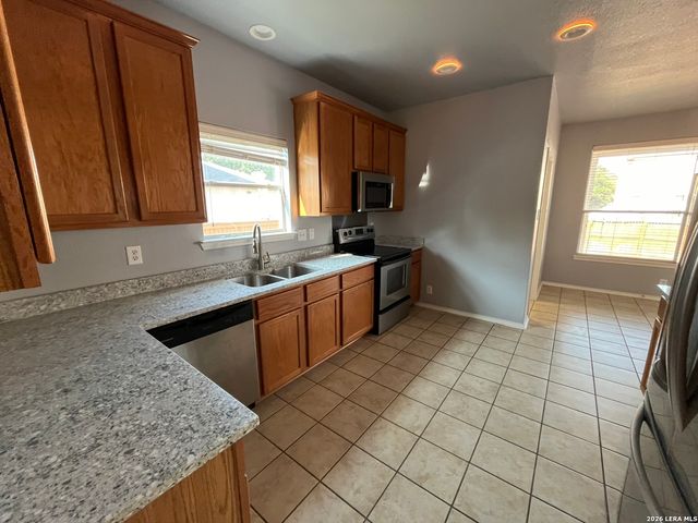 606 Campion Red, San Antonio, TX 78245