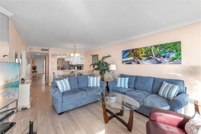 2600 GULF DRIVE N 12, Bradenton Beach, FL 34217