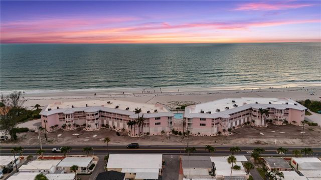 2600 GULF DRIVE N 12, Bradenton Beach, FL 34217