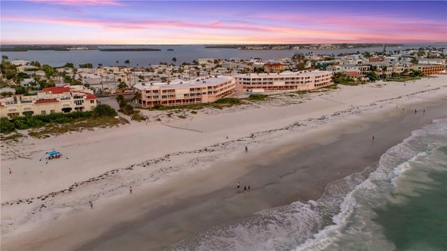 2600 GULF DRIVE N 12, Bradenton Beach, FL 34217