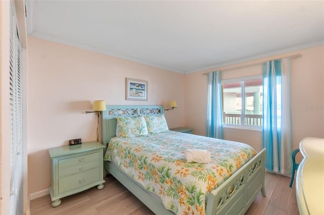 2600 GULF DRIVE N 12, Bradenton Beach, FL 34217