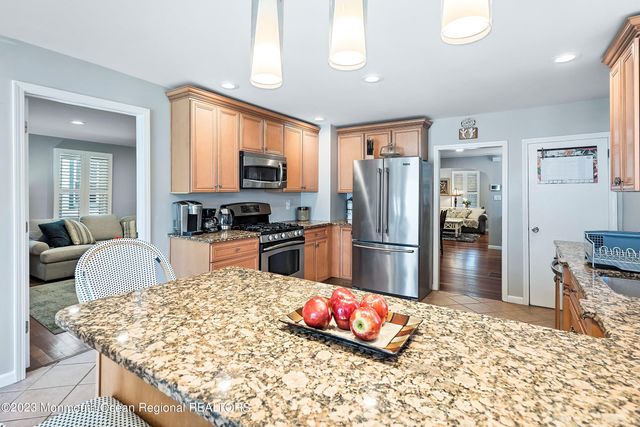 510 Garfield Avenue, Avon-by-the-sea, NJ 07717