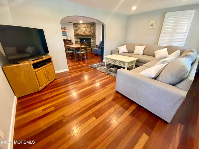 510 Garfield Avenue, Avon-by-the-sea, NJ 07717