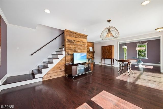 67 Fox Hill Rd, Parsippany-troy Hills Twp., NJ 07834