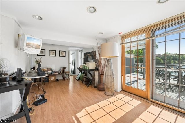 67 Fox Hill Rd, Parsippany-troy Hills Twp., NJ 07834