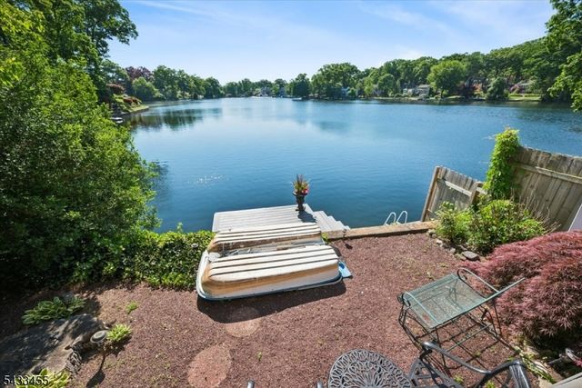 67 Fox Hill Rd, Parsippany-troy Hills Twp., NJ 07834