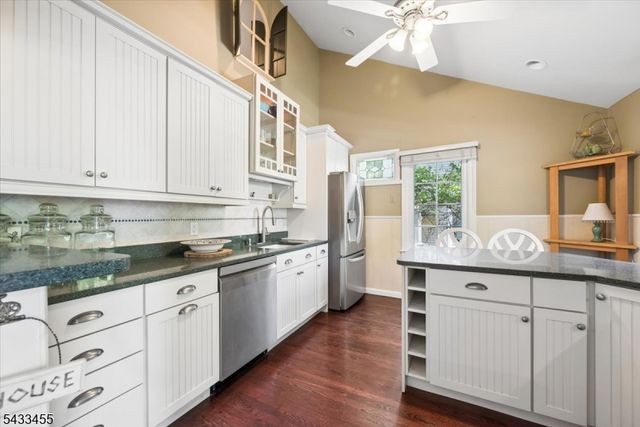 67 Fox Hill Rd, Parsippany-troy Hills Twp., NJ 07834