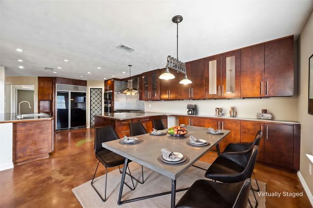 584 Pendleton Drive, Rockwall, TX 75032