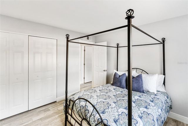 2401 CLUBHOUSE CIRCLE 102, Sarasota, FL 34232