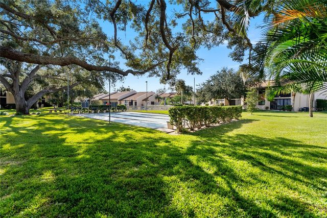 2401 CLUBHOUSE CIRCLE 102, Sarasota, FL 34232