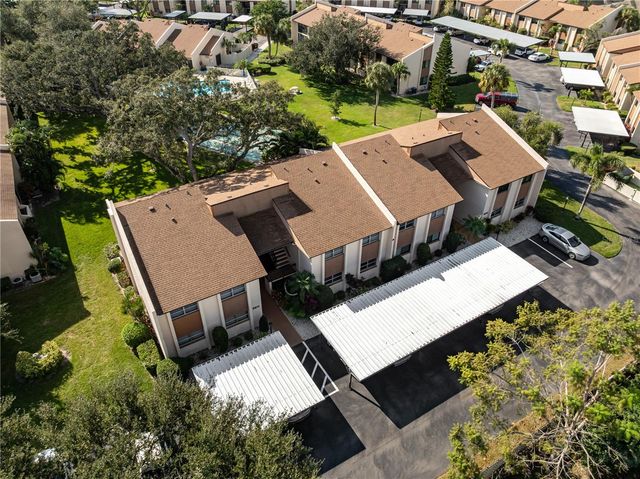 2401 CLUBHOUSE CIRCLE 102, Sarasota, FL 34232